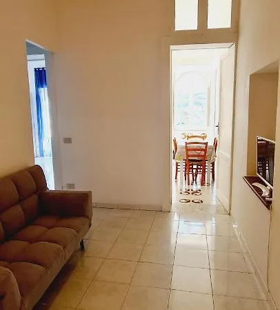 La Casa Sul Mare Apartman *