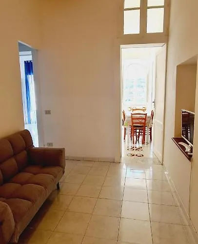 La Casa Sul Mare Apartmán *